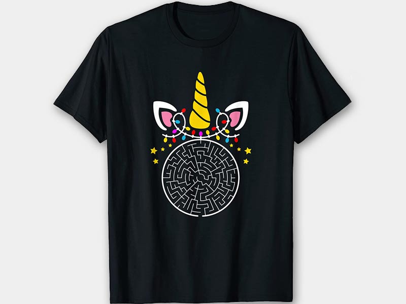 schwarzes T-Shirt mit Einhorn und Labyrinth